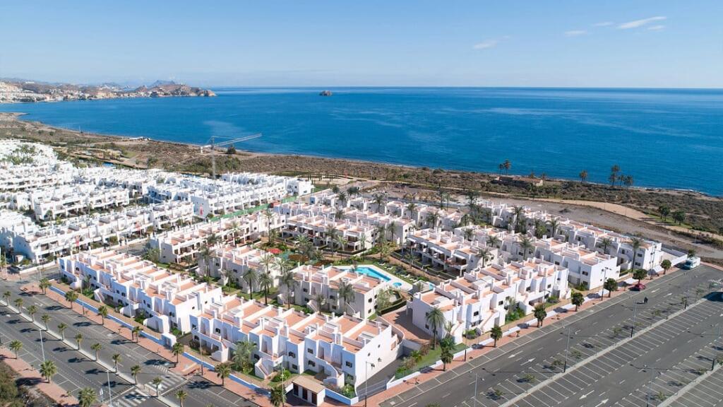 3 bedrooms Apartment in Almeria, Spain No. 166992