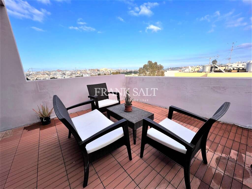 2 chambres Penthouse à Santa Venera, Malta No. 4770