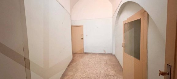 Casa de 3 dormitorios en Bitetto, Italy No. 23227 7