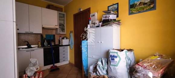 2-Zimmer Gewerbliche Immobilie in Asti, Italy, Nr. 101515 28