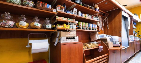 2-Zimmer Gewerbliche Immobilie in Asti, Italy, Nr. 101515 26