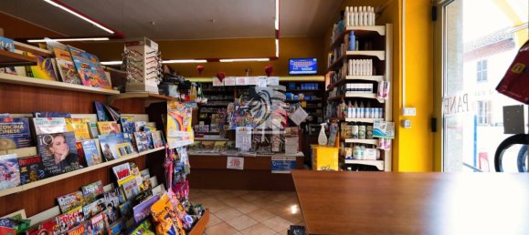 2-Zimmer Gewerbliche Immobilie in Asti, Italy, Nr. 101515 7