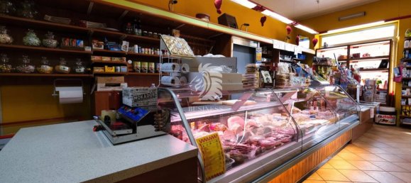 2-Zimmer Gewerbliche Immobilie in Asti, Italy, Nr. 101515 24