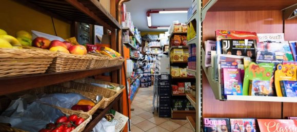 2-Zimmer Gewerbliche Immobilie in Asti, Italy, Nr. 101515 17