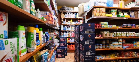 2-Zimmer Gewerbliche Immobilie in Asti, Italy, Nr. 101515 21