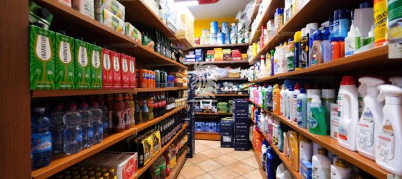 2-Zimmer Gewerbliche Immobilie in Asti, Italy, Nr. 101515 19