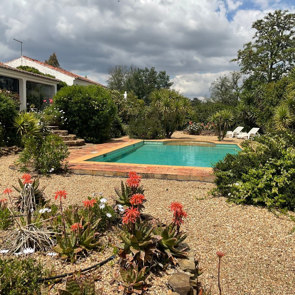 Casa de 3 dormitorios en Ourique, Portugal No. 349912