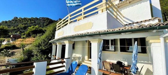 2 dormitorios villa en venta en Corfu, Central Corfu and Diapontian Islands, Corfu, Ionian Islands, Peloponnese, Western Greece and the Ionian, Greece № 3500 6