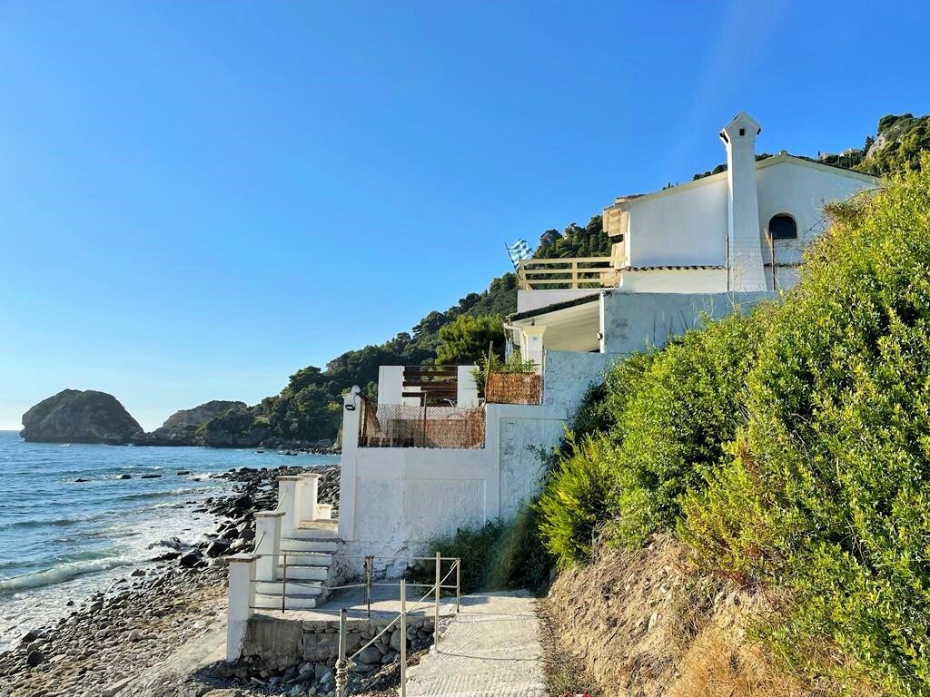 2 bedrooms Villa in Corfu, Greece No. 3500