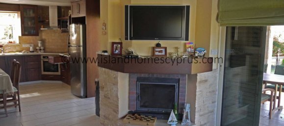 5 bedrooms House in Pernera, Cyprus No. 23873 7