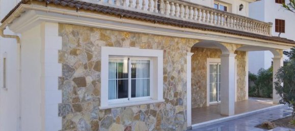 5 bedrooms Villa in Santa Ponsa, Spain No. 14203 5