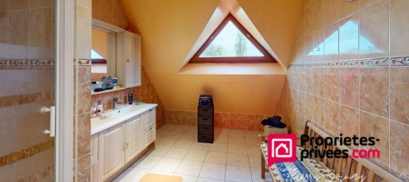 5 Schlafzimmer Haus in Loiret, France, Nr. 229843 12