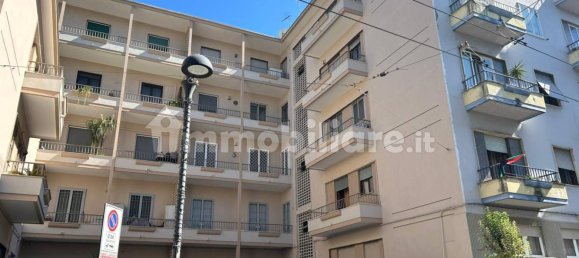 5 rooms Apartment in Portici, Italy No. 267762 3