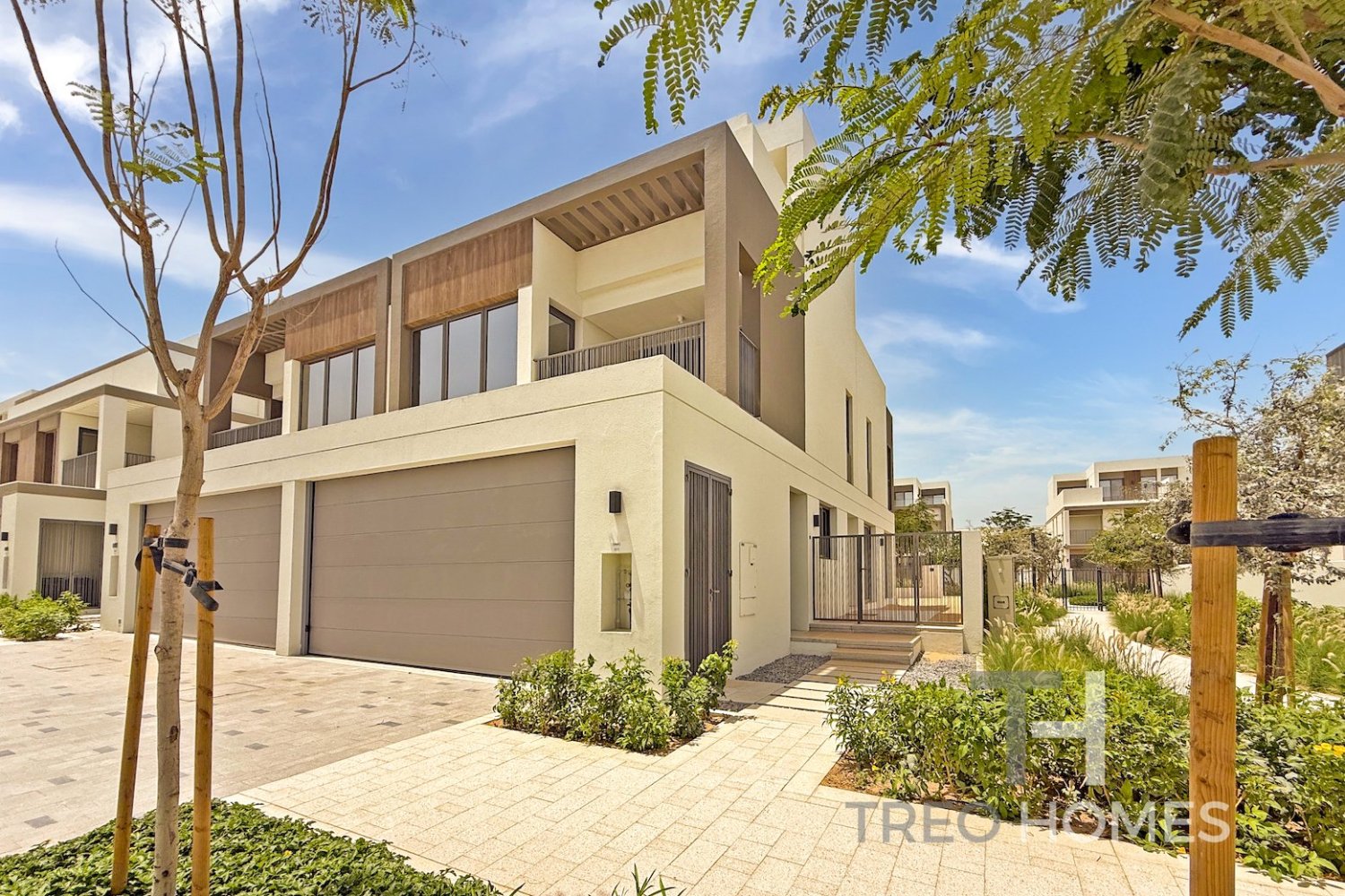Villa T4 em Tilal Al Ghaf, UAE N.º 95706