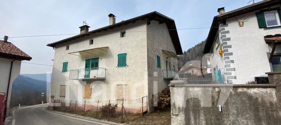 4 Schlafzimmer Haus in Valfloriana, Italy, Nr. 9328 3
