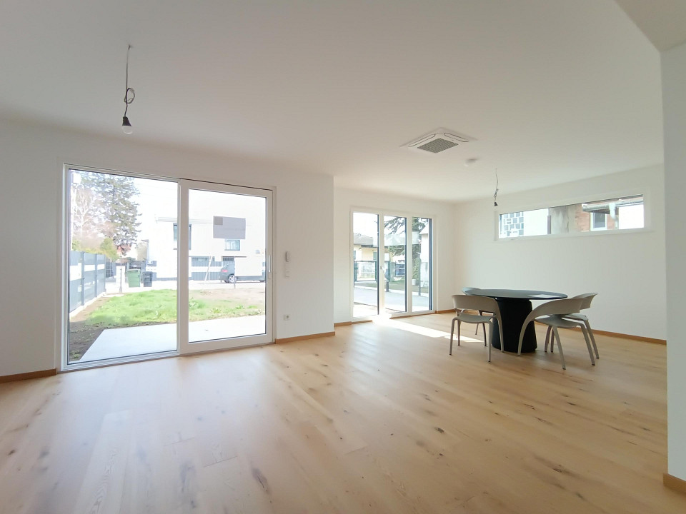 Дом с 3 спальнями в Вена, Австрия № 129055