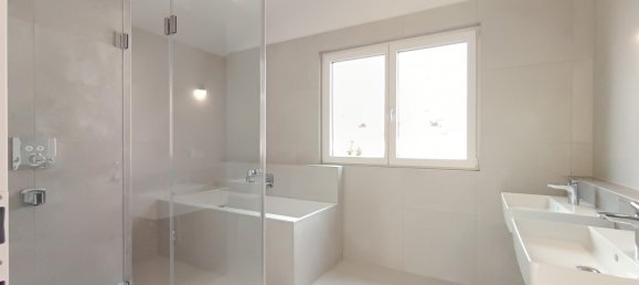 Дом с 3 спальнями в Вена, Австрия № 129055 9