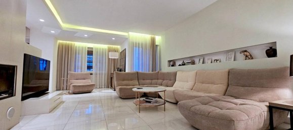 5 rooms Apartment in Rome, Italy No. 30168 20