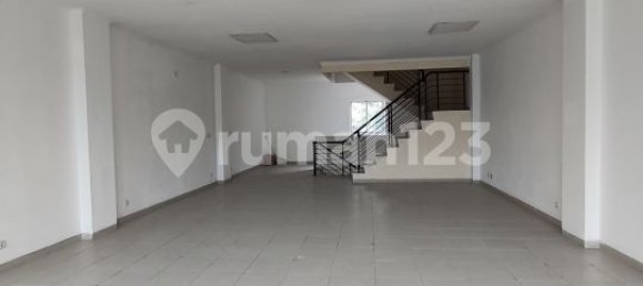 Laden in North Serpong, Indonesia 376m², Nr. 2585 6