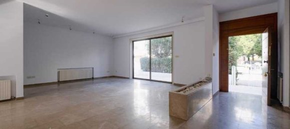 6 bedrooms Commercial property in Strovolos, Cyprus No. 19805 2