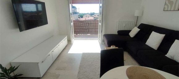 3 bedrooms Apartment in Verano Brianza, Italy No. 334547 3
