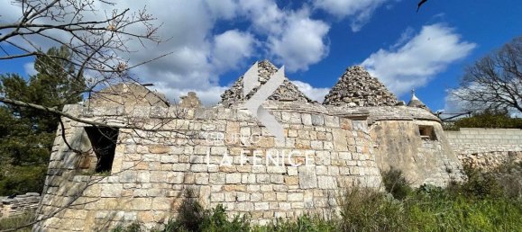 3 bedrooms House in Locorotondo, Italy No. 198983 2