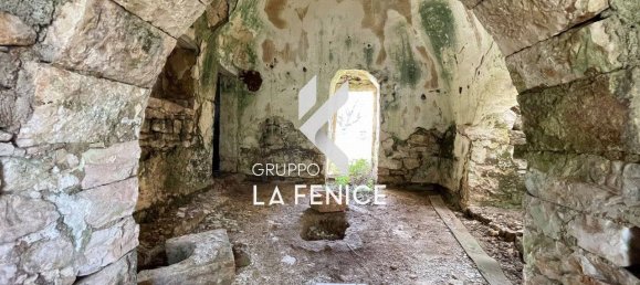 3 bedrooms House in Locorotondo, Italy No. 198983 4