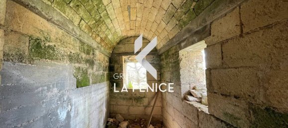 3 bedrooms House in Locorotondo, Italy No. 198983 13