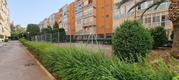 3 rooms Apartment in Bari, Italy No. 43351 9