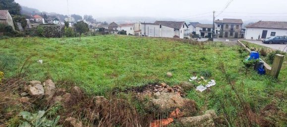 Terrain à Lousada, Portugal 900m² No. 56205 4