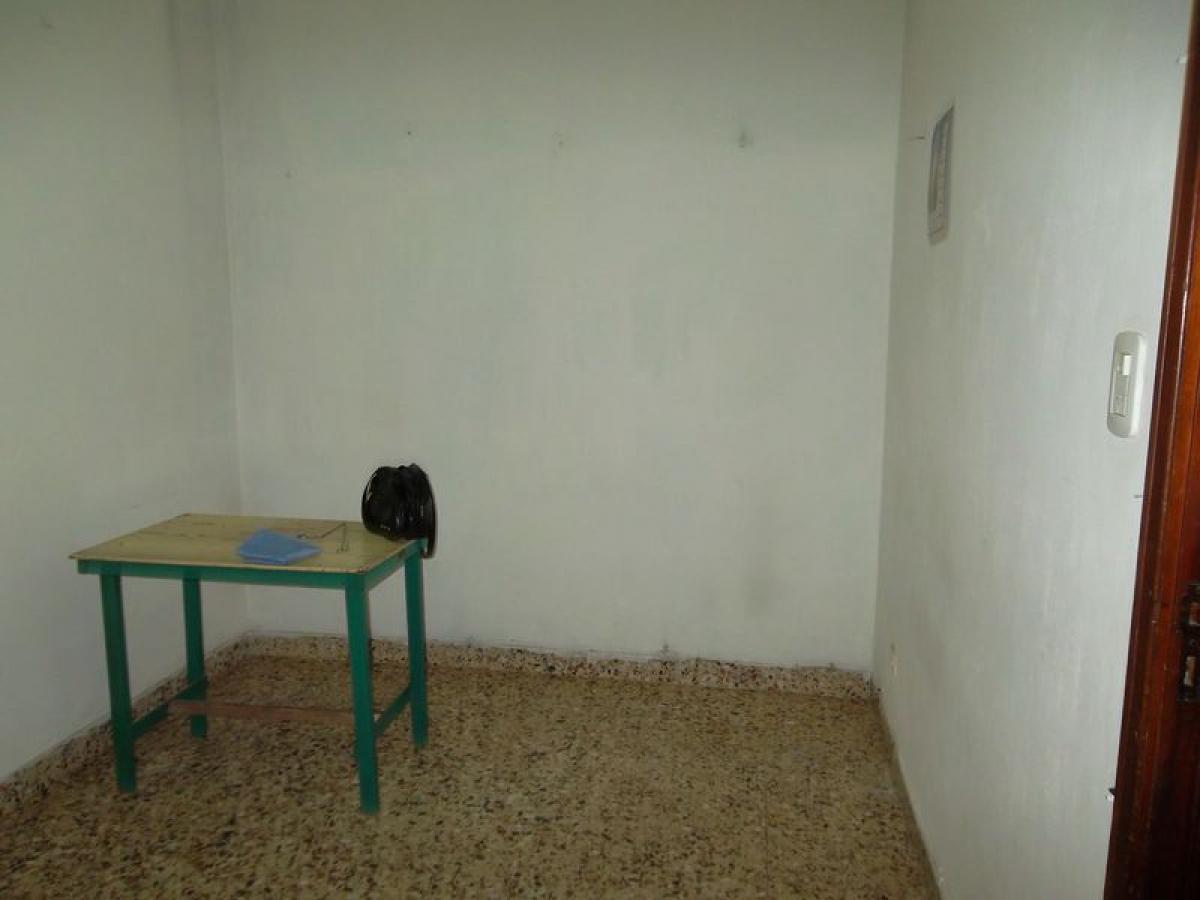 Studio in General San Martin, Argentina, Nr. 55960