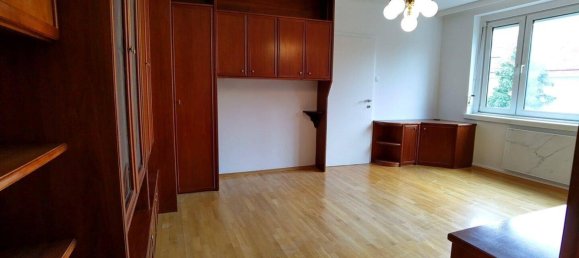 Apartamento de 2 divisões em Pfaffstatten, Austria N.º 146378 2