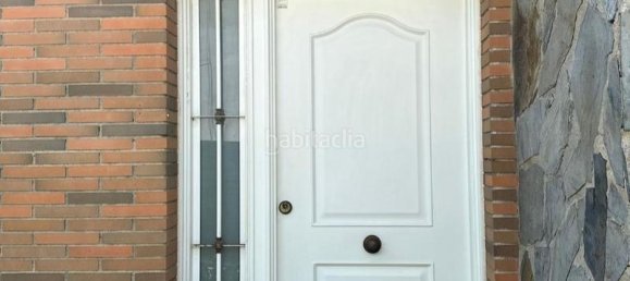 3 bedrooms House in Mediona, Spain No. 166066 2