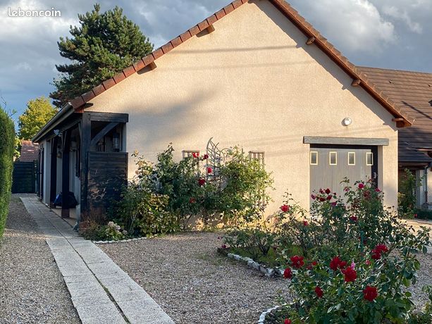 2 bedrooms House in Evreux, France No. 354278