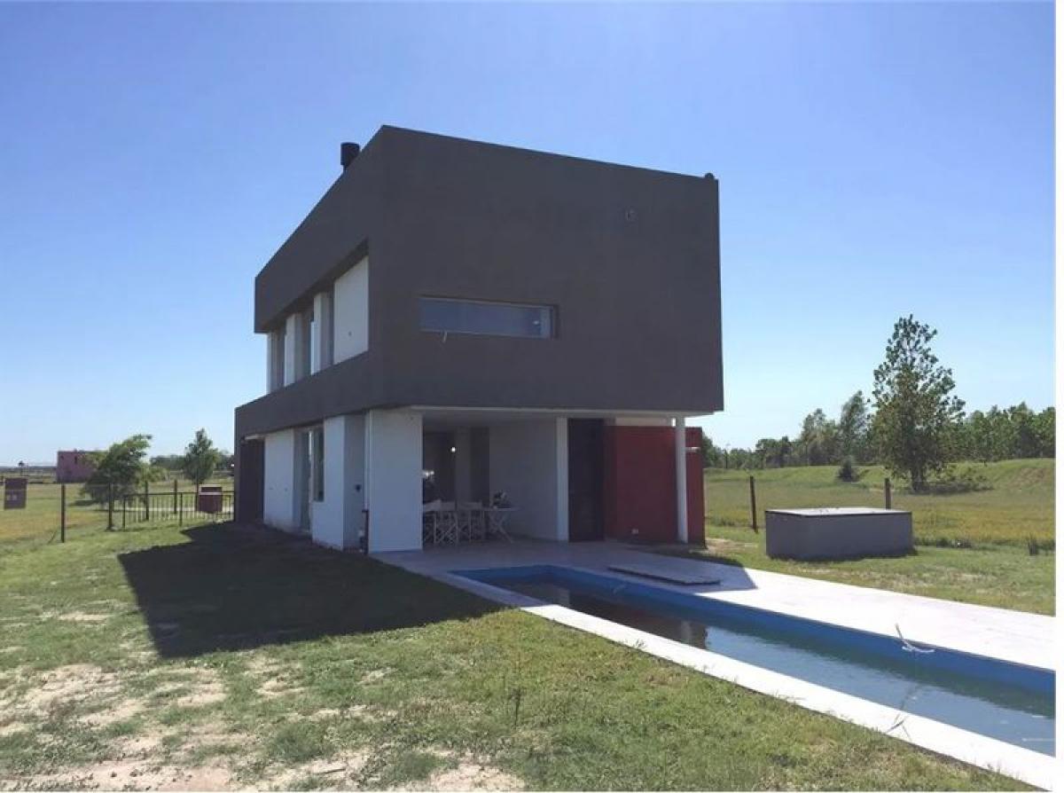 3 Schlafzimmer Haus in Escobar, Argentina, Nr. 65137