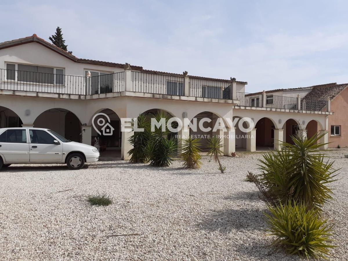 13 bedrooms Villa in Alicante, Spain No. 291398