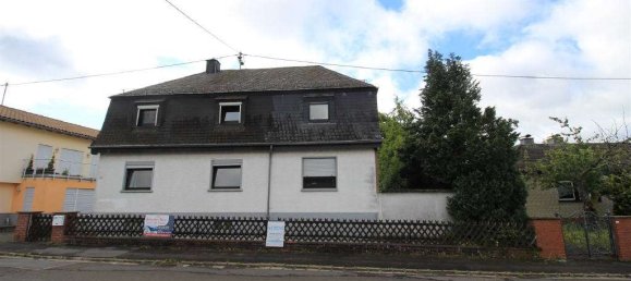 6 rooms Townhouse in Birkenfeld, Germany No. 154616 2