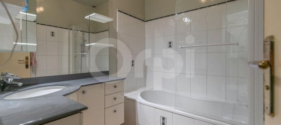 Casa de 5 dormitorios en Ormesson-sur-Marne, France No. 138552 12