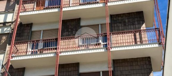 2 bedrooms Apartment in Rivoli, Italy No. 299985 3