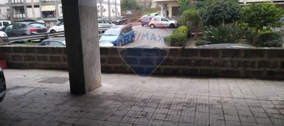 1-salle Garage à Catania, Italy No. 223777 8