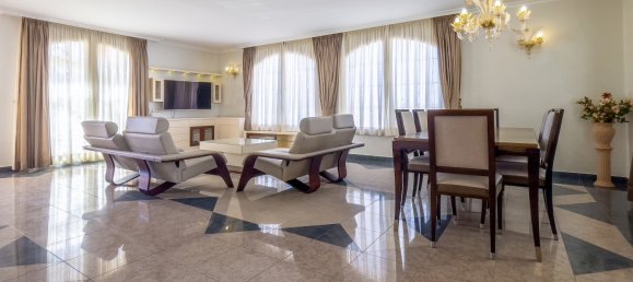 3 bedrooms Villa in Adeje, Spain No. 83878 2