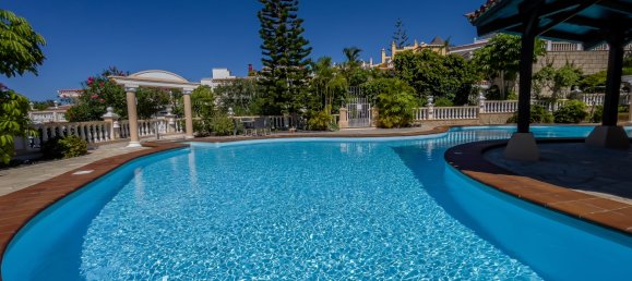 3 bedrooms Villa in Adeje, Spain No. 83878 43