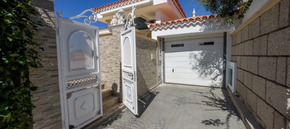 3 bedrooms Villa in Adeje, Spain No. 83878 39
