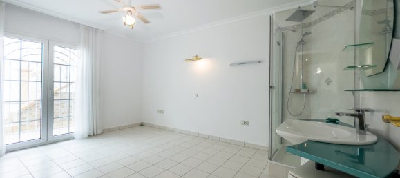 3 bedrooms Villa in Adeje, Spain No. 83878 21