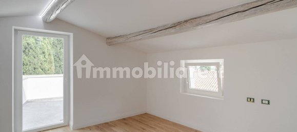 2 غرف نوم منزل في Verona, Italy رقم 289592 12