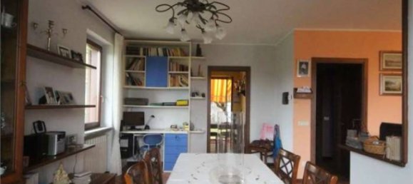 Villa de 3 dormitorios en Paruzzaro, Italy No. 80163 16