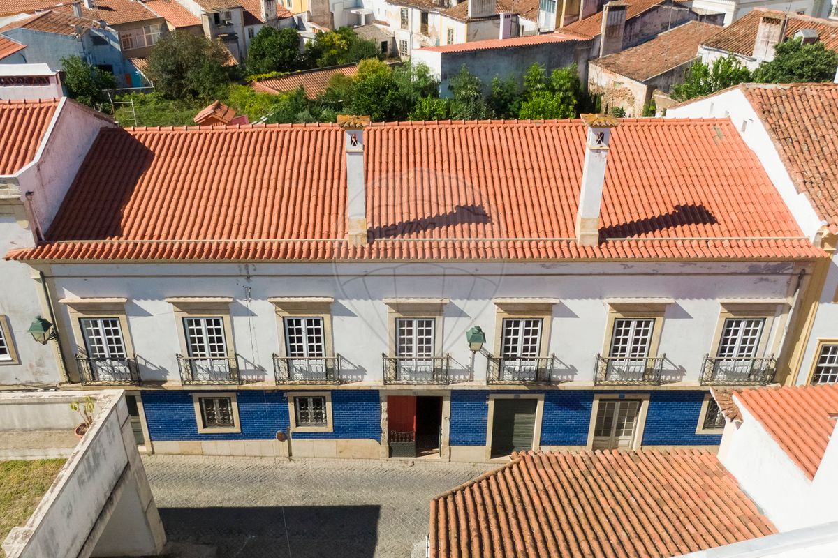 6 bedrooms Castles in Abrantes, Portugal No. 175916