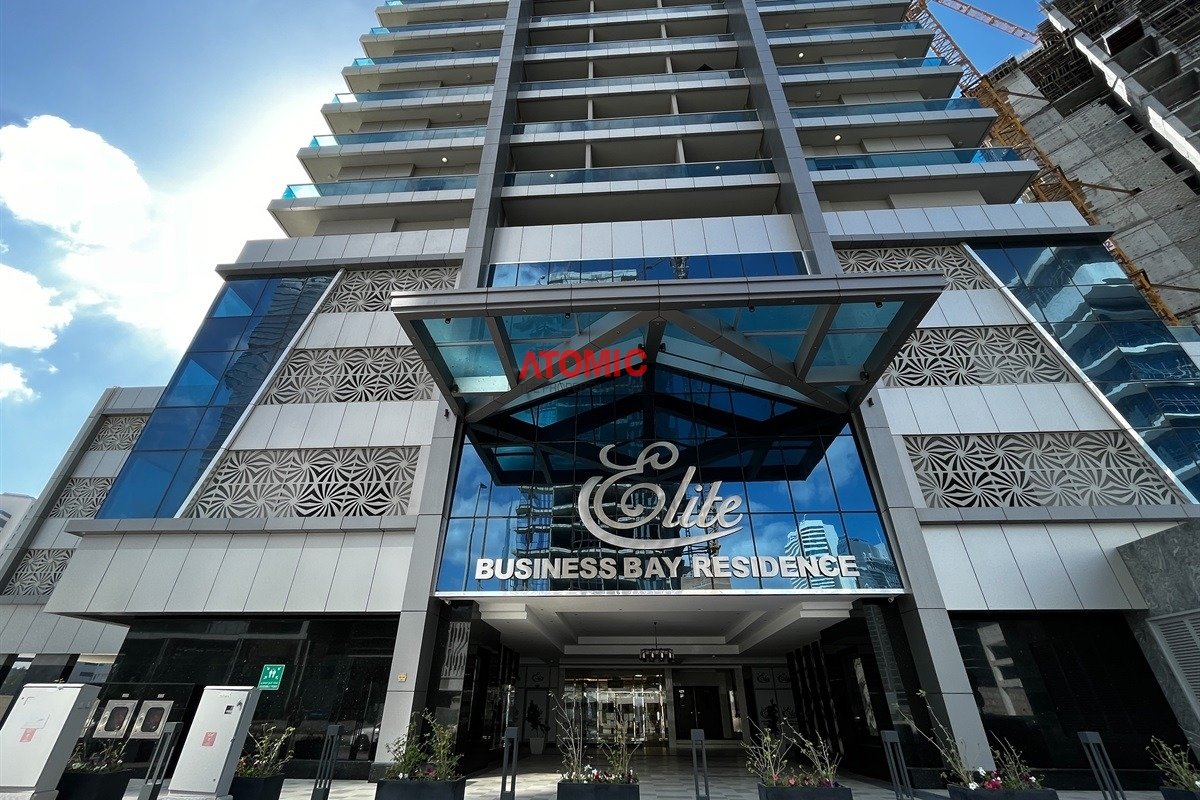 Apartamento de 4 dormitorios en Business Bay, UAE No. 8873