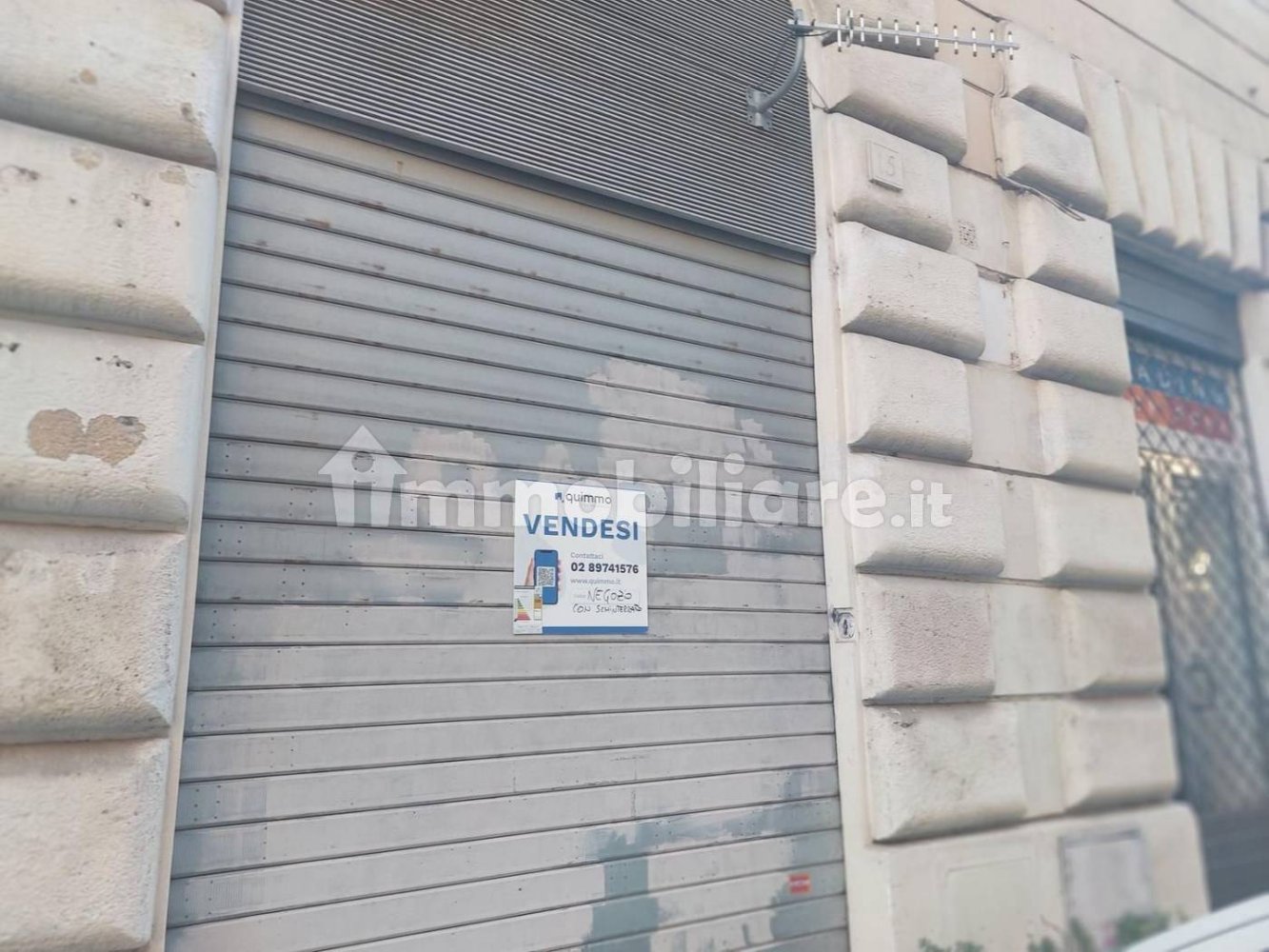 154m² Commercial property in Rome, Italy No. 327876