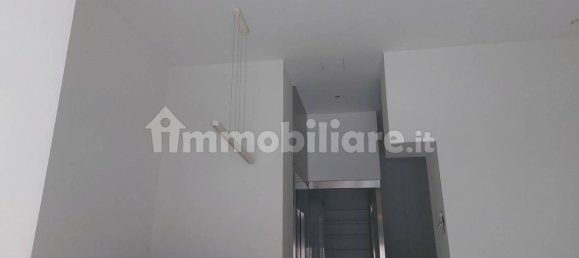 154m² Commercial property in Rome, Italy No. 327876 6